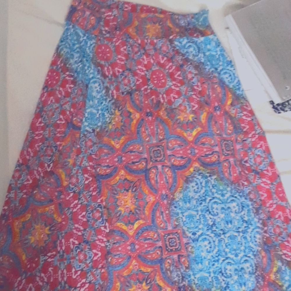A long flowerly skirt